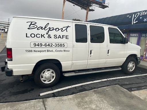 Balport Lock & Safe truck